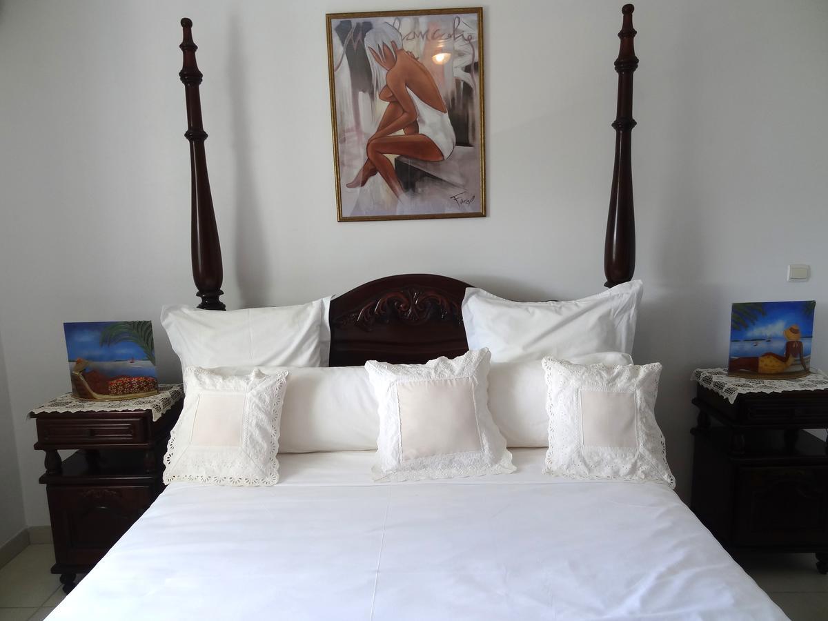 Bed & Breakfast 6 Suites Piscine Et Plage Pointe Faula Le Vauclin Exteriör bild