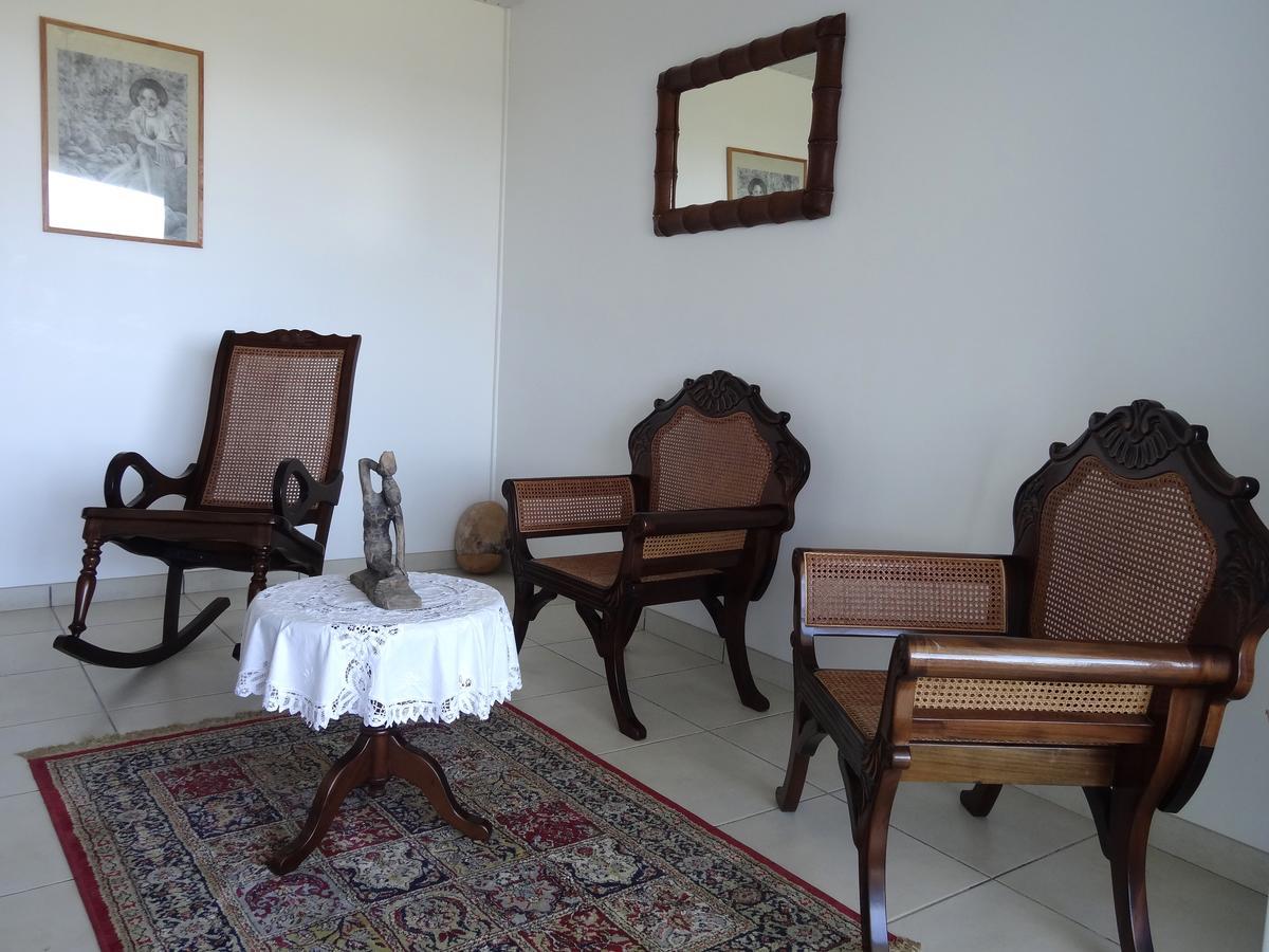 Bed & Breakfast 6 Suites Piscine Et Plage Pointe Faula Le Vauclin Exteriör bild