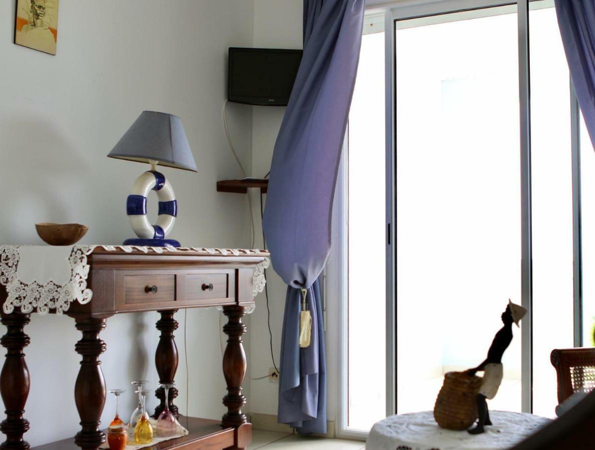 Bed & Breakfast 6 Suites Piscine Et Plage Pointe Faula Le Vauclin Exteriör bild