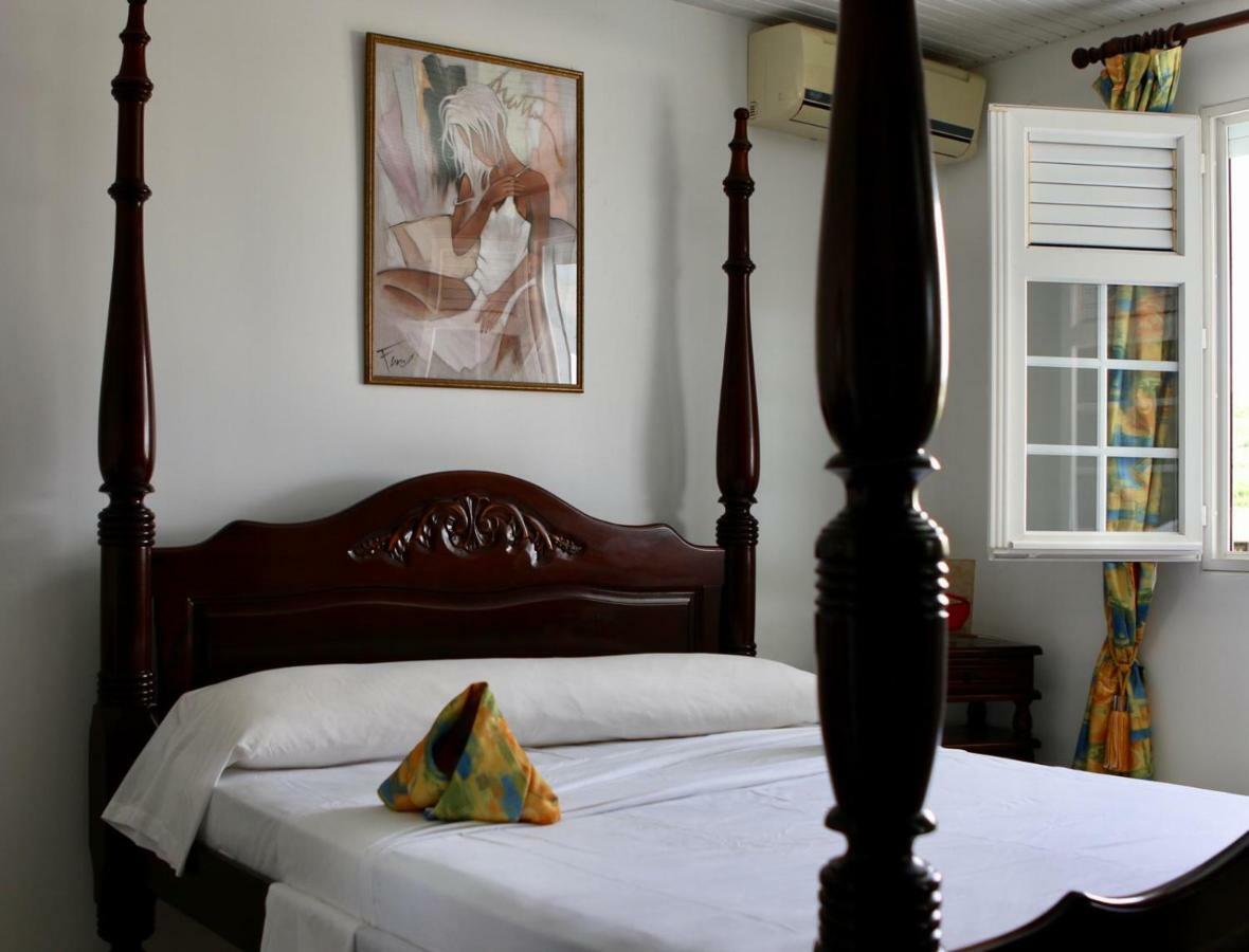 Bed & Breakfast 6 Suites Piscine Et Plage Pointe Faula Le Vauclin Exteriör bild